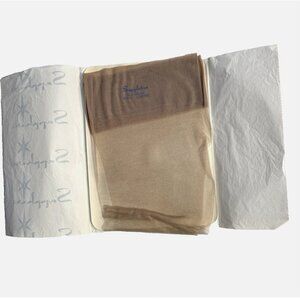 1 pair Vintage Sapphire Seamless Thigh-High Nylon Stockings - LUSTRE - NS-11